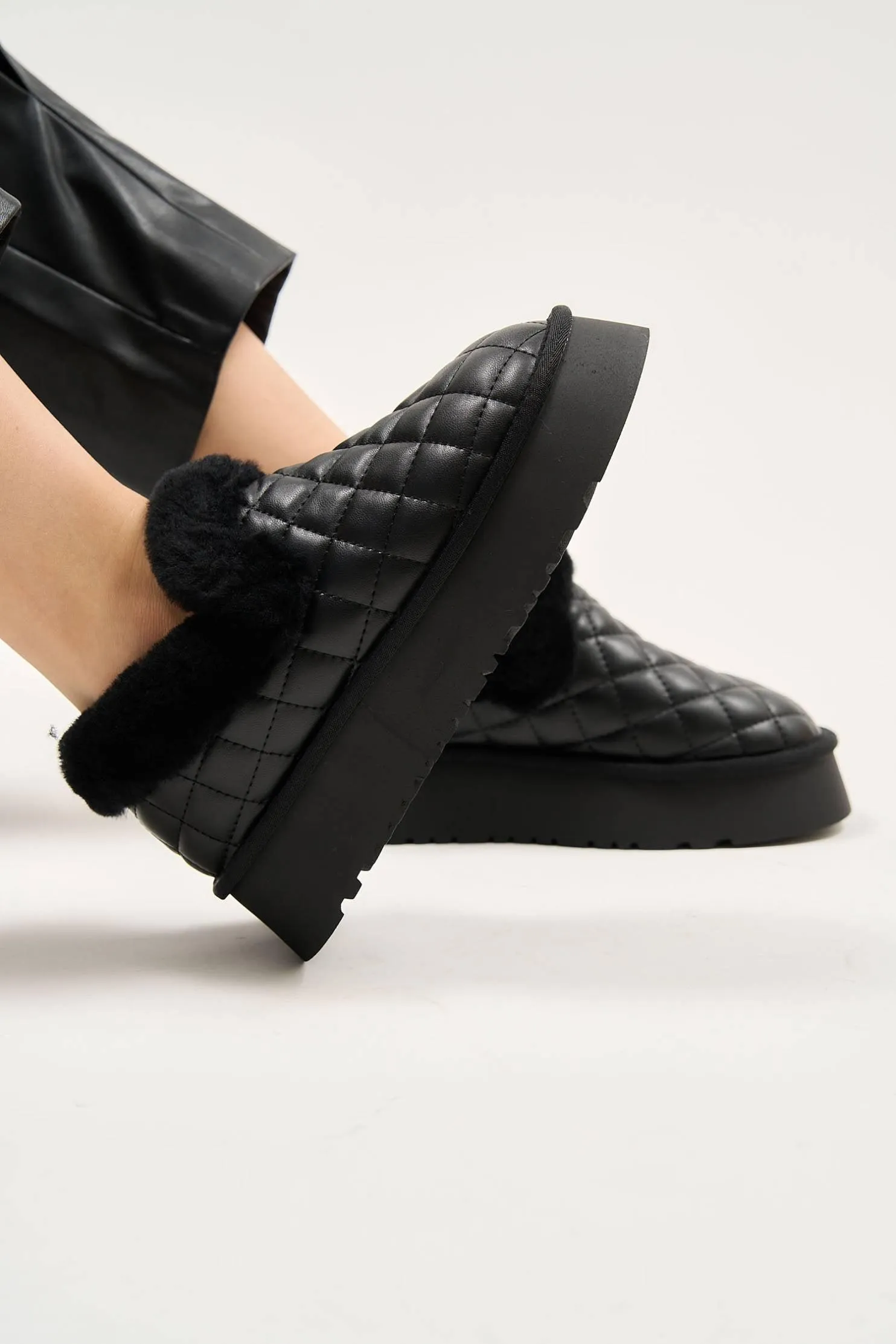 Crandle Black
