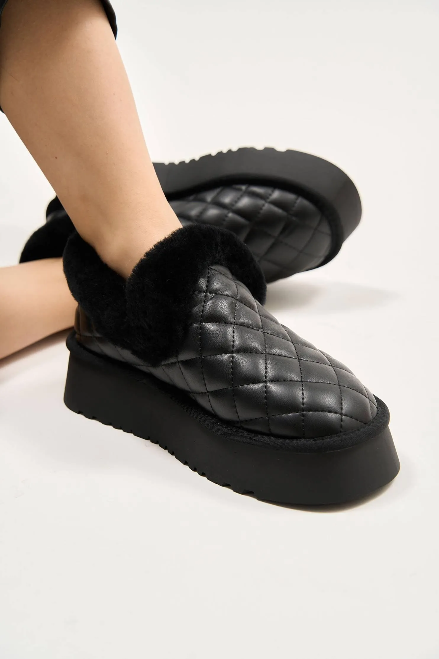 Crandle Black