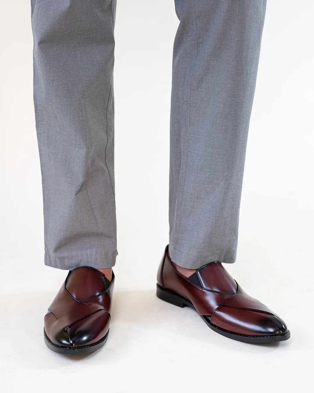 Criss Cross Style Men’s Shoes