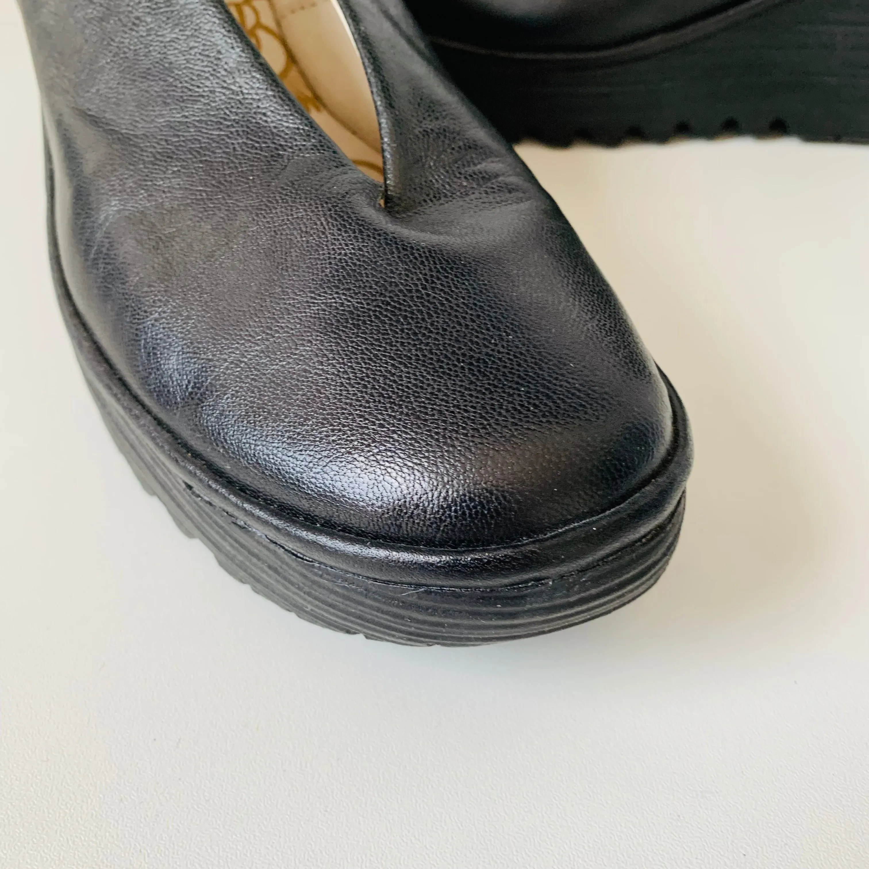 Fly London Womens Yoza Black Leather Wedge Heels Size 39