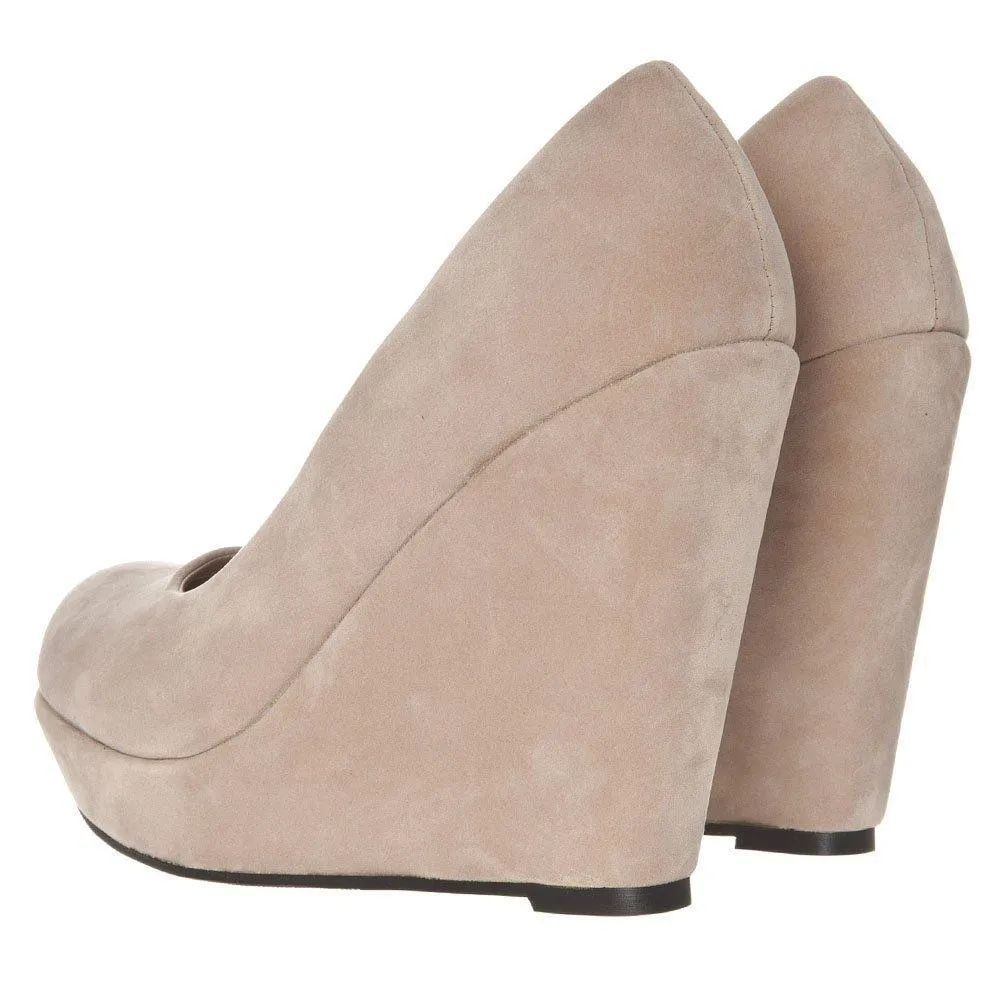 Haylee Wedge High Heeled Platform Court Shoe