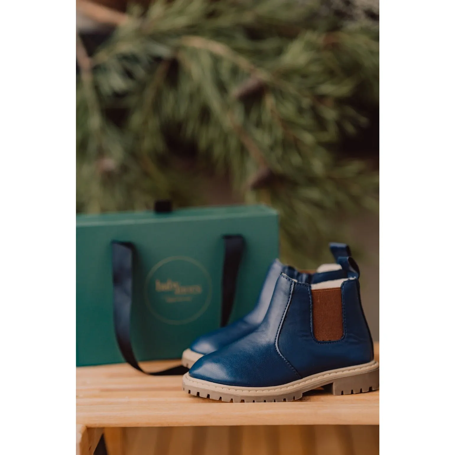 Little Explorer Boots   FREE GIFT