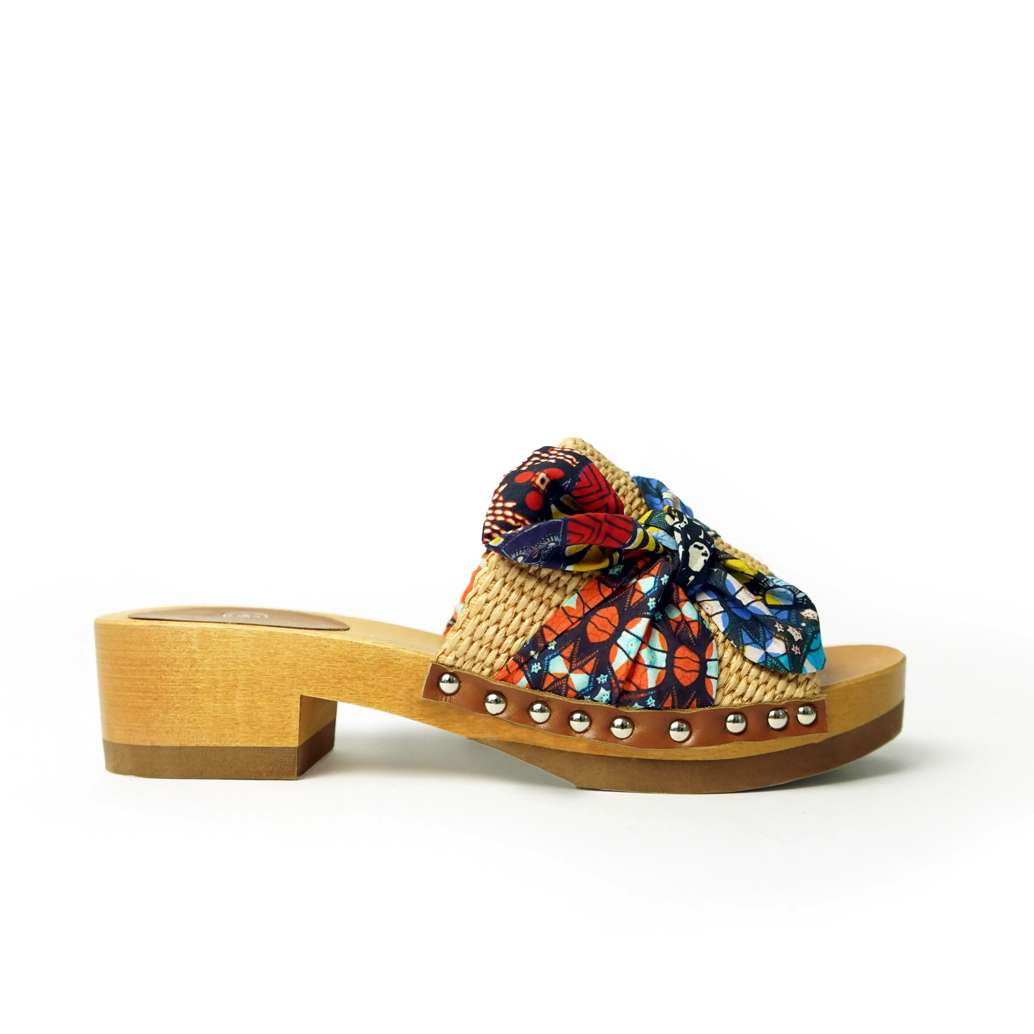 Lola Sabot sandali in legno con rafia e pelle di vitello con fiocco stampa african