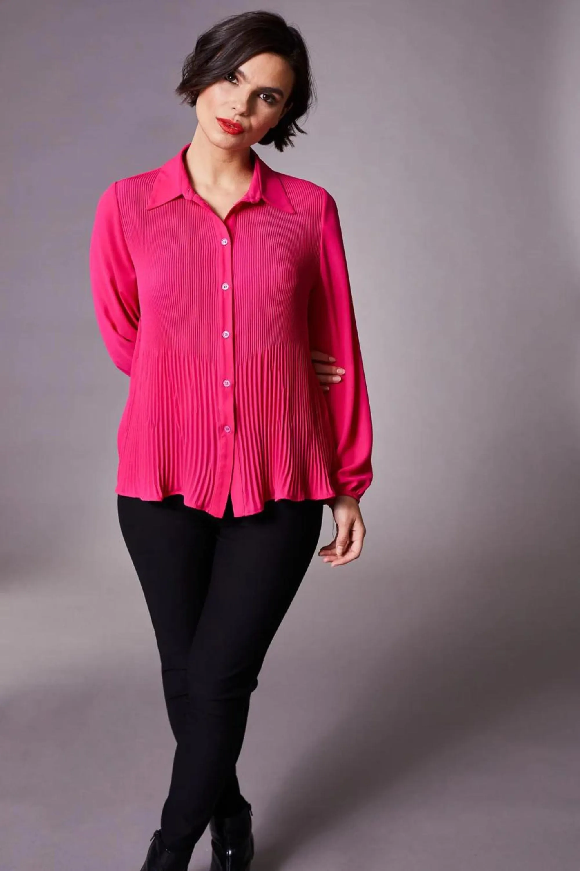 PLEAT BLOUSE - W23182