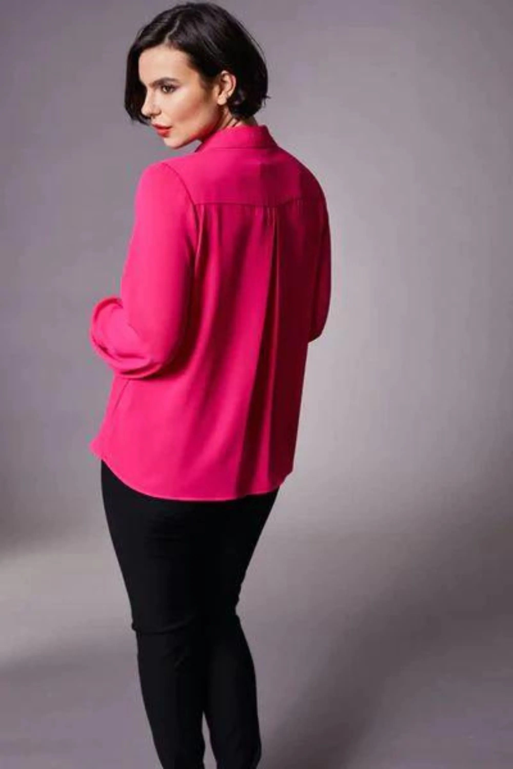 PLEAT BLOUSE - W23182