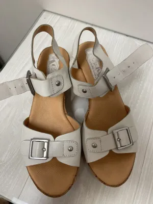 Sandals Heels Wedge By Korks  Size: 7