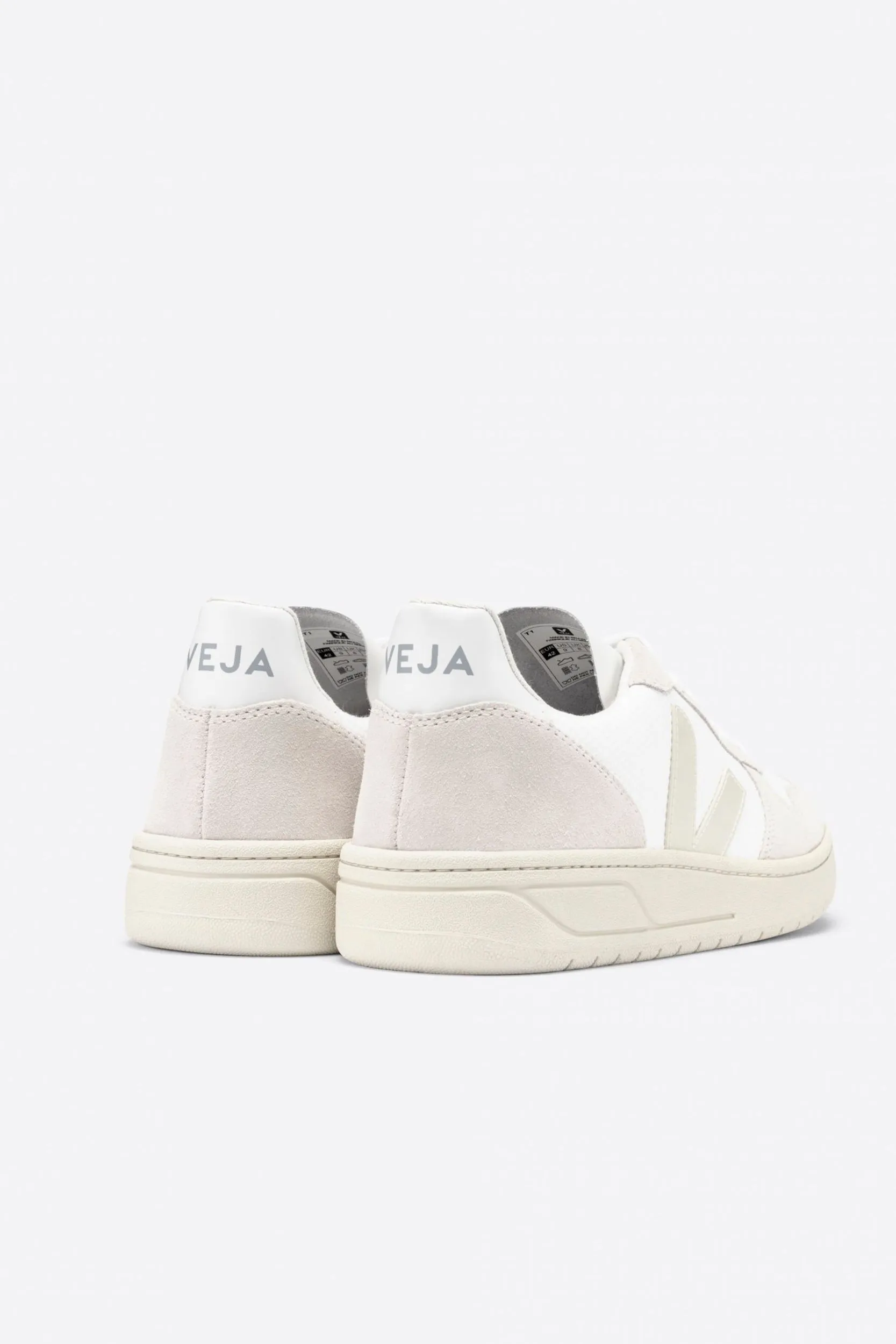 V-10 - White Natural Pierre