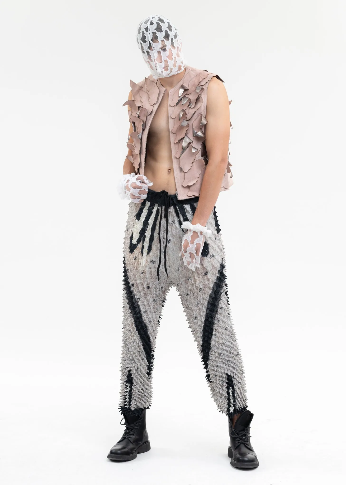 VICTORIAN SPIKY PANTS