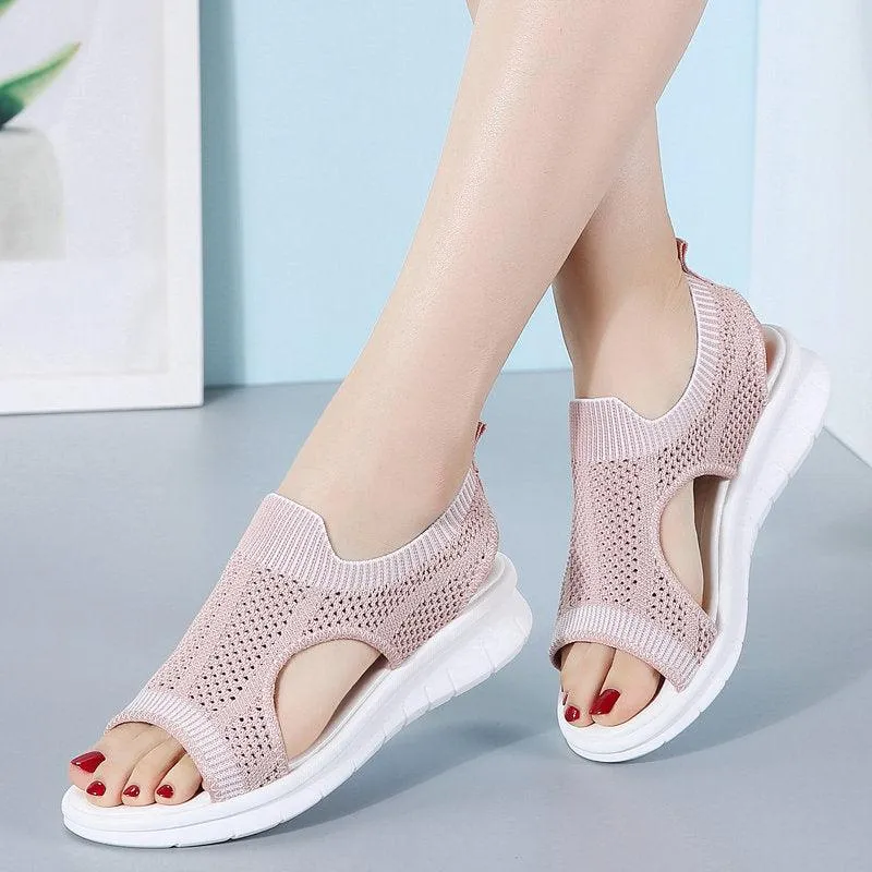 Women's shoes with flying wedges